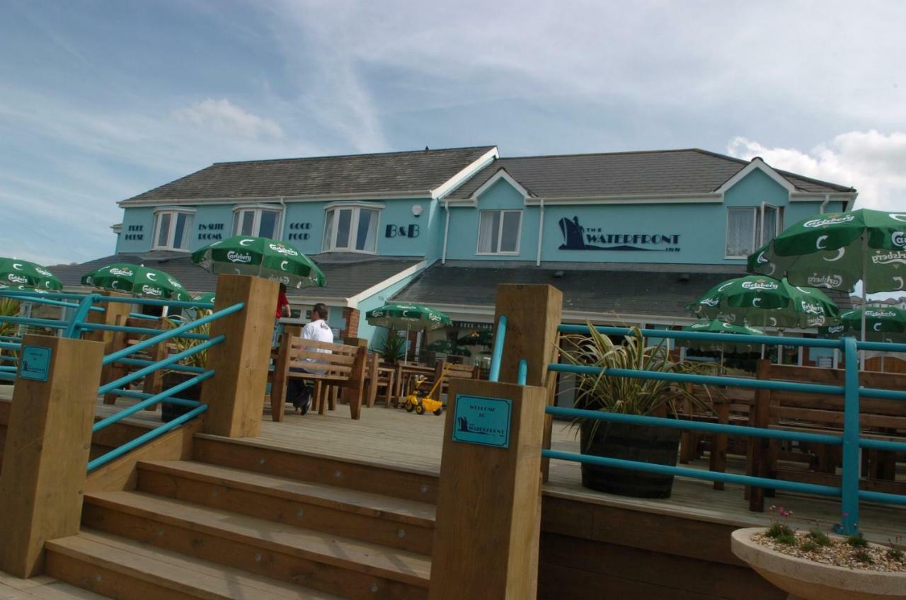 The Waterfront Inn Уестуърд Хоу Екстериор снимка